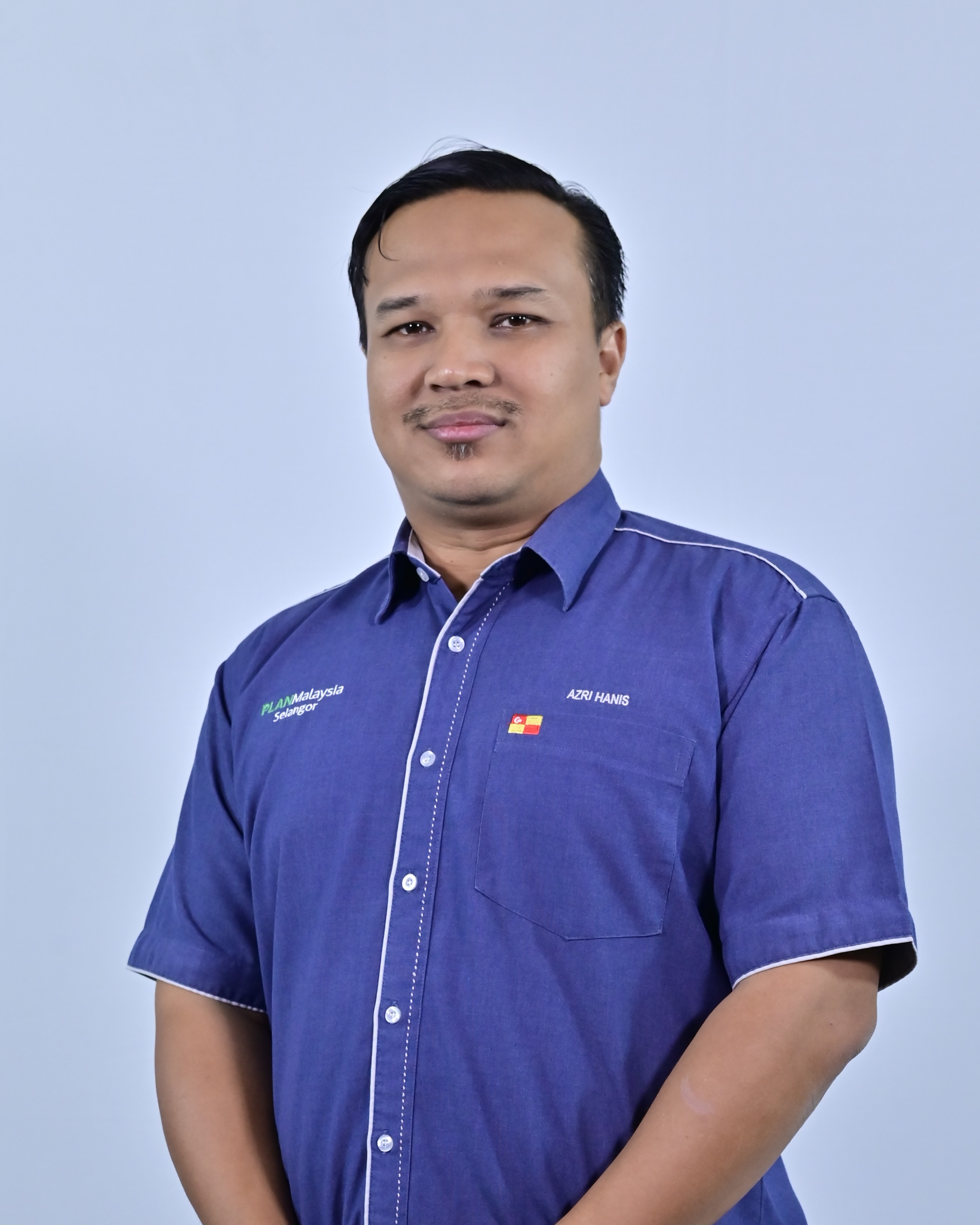 Staff Photo AZRI HANIS BIN ZUL