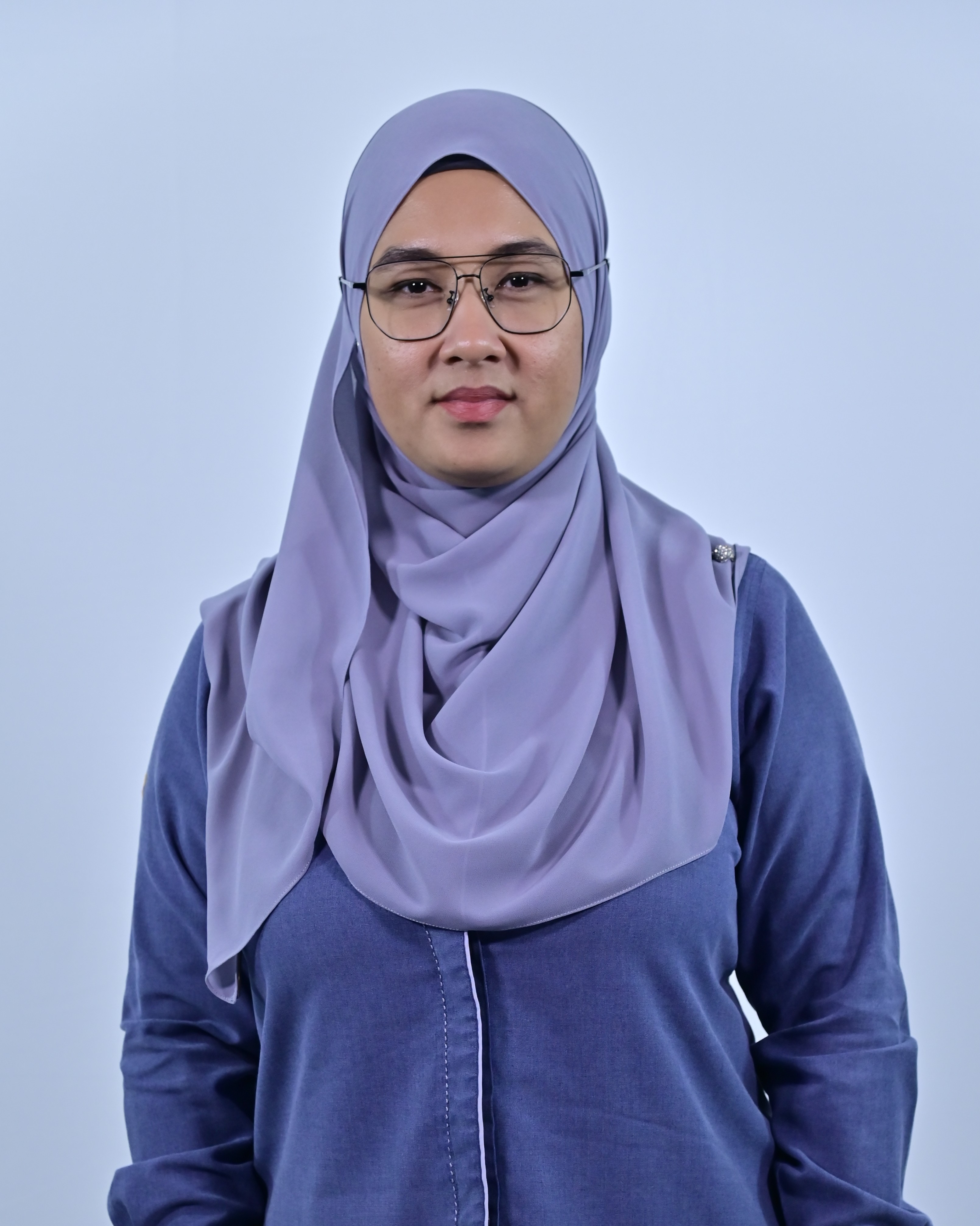 Staff Photo SITI NABILA BINTI SHEIKH HUSSIEN